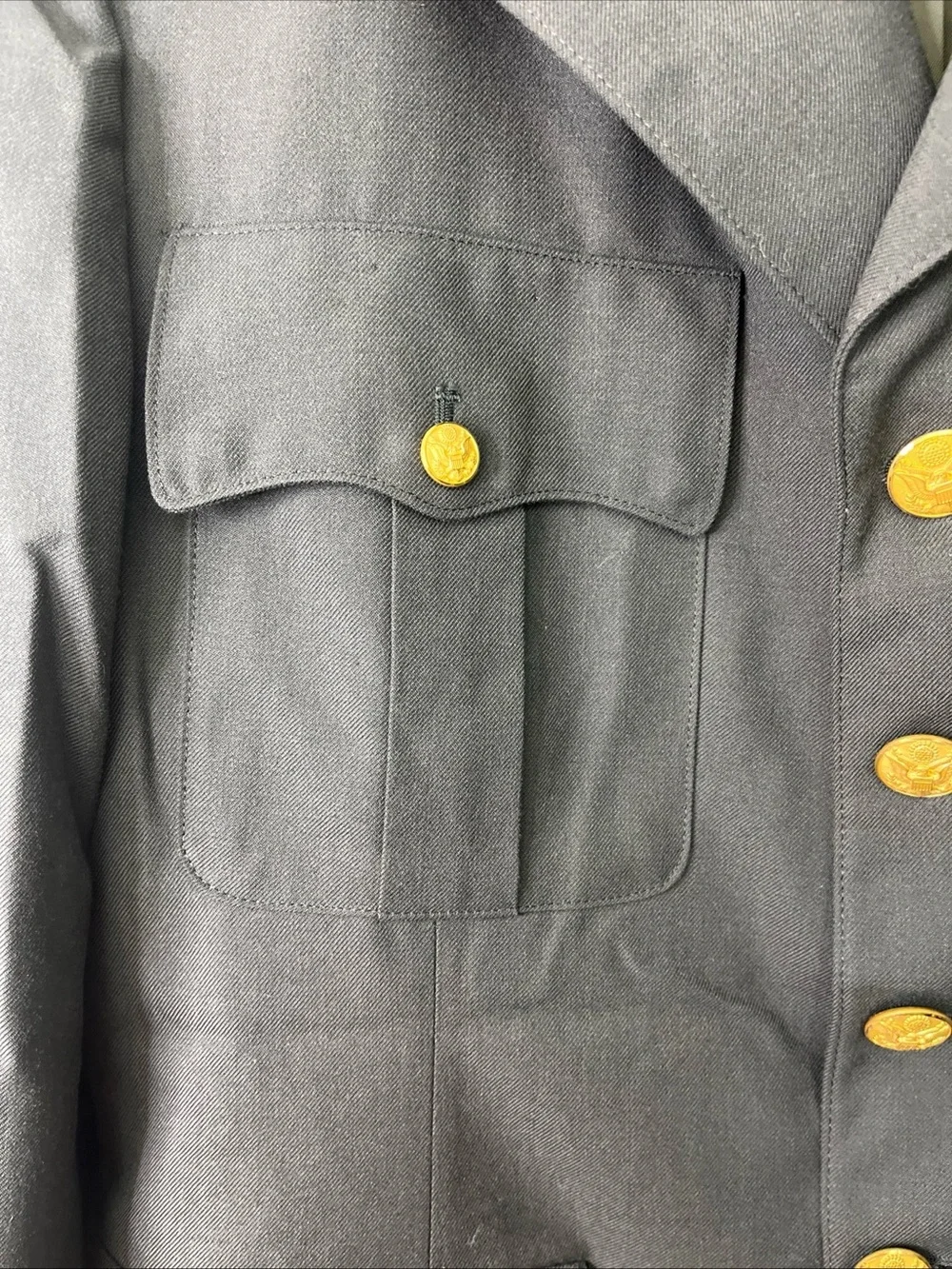 Vintage Men’s Green Army Coat Jacket Size 46R Heavy Wool Blend
